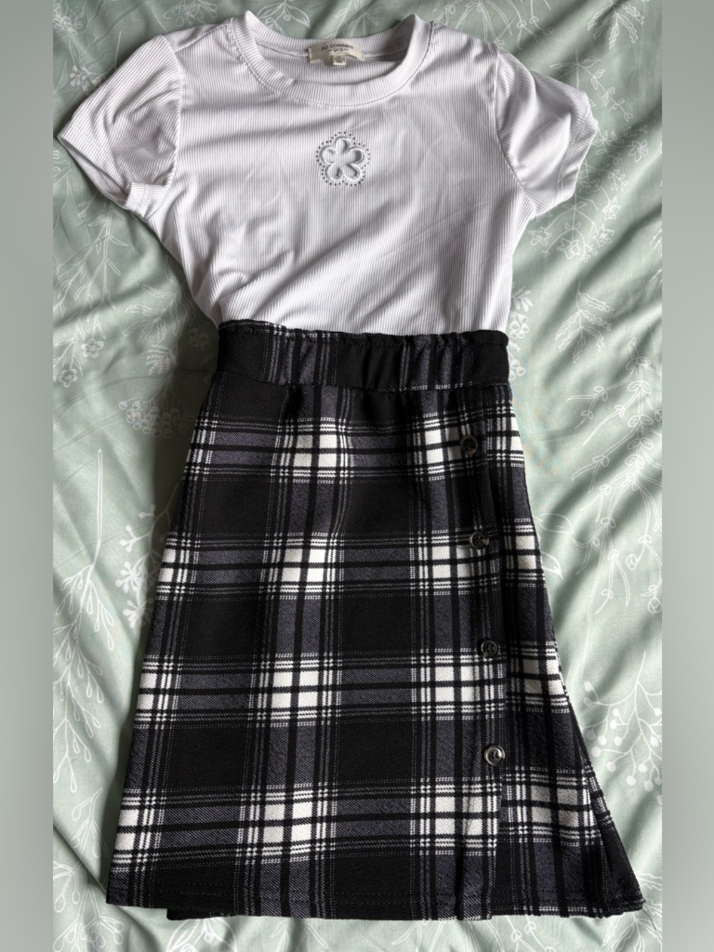 Classic Black & White Plaid A-Line Kids Dress with Tie